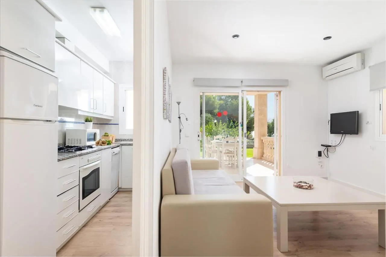 Apartment Countess Garden 2-1, Sun Of The Bay Vidalba 1, At Alcudia Beach 阿尔库迪亚港