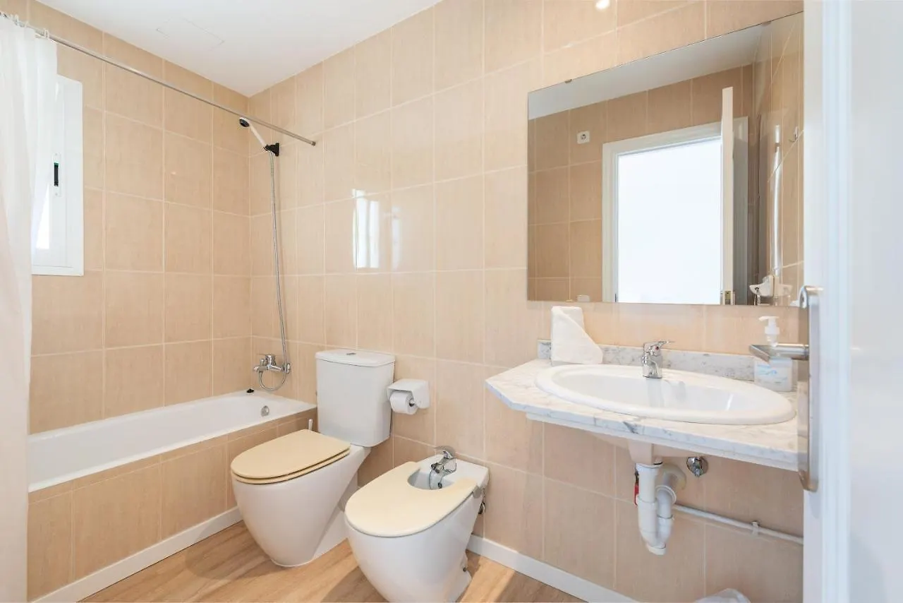 Apartment Countess Garden 2-1, Sun Of The Bay Vidalba 1, At Alcudia Beach 阿尔库迪亚港